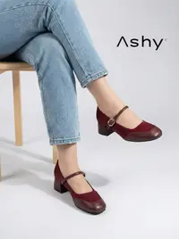 حذاء نسائي ذو كعب قصير  1