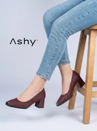 حذاء نسائي كعب عريض مع تصميم مضلع 2