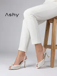 حذاء كعب عالي مزين بجوهرة 2